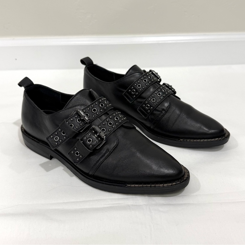 Bleeker & Bond Women Leigh Buckle Adjustable Strap Studded Slip-on Flats 7M